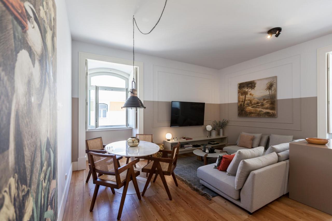 Flh Amazing Praca Comercio Design Flat